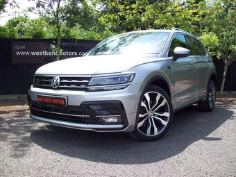 Volkswagen Tiguan SUV 2.0 TSI R-Line Tech DSG 4Motion Euro 6 (s/s) 5dr