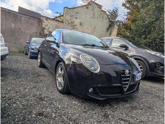 Alfa Romeo MiTo Hatchback 1.6 JTDM-2 Distinctive Euro 5 (s/s) 3dr