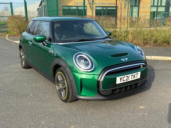 2021 COOPER SE 32.6KWH LEVEL 2 AUTO 3DR 11 PHOTOS MINI ELECTRIC HATCH COOPER... photo