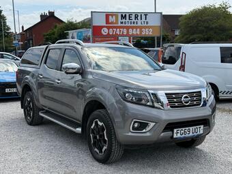 Nissan Navara Pickup 2.3 dCi Tekna 4WD Euro 6 (s/s) 4dr