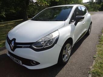 Renault Clio Hatchback 0.9 TCe Dynamique MediaNav Euro 5 (s/s) 5dr