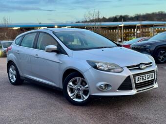 2013 FOCUS 1.6 ZETEC EURO 5 5DR 41 PHOTOS FORD FOCUS 1.6 ZETEC EURO... photo