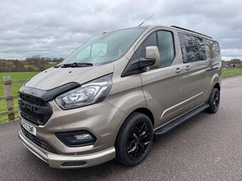 Ford Transit Custom Combi Van 2.0 320 EcoBlue Limited Crew Van Auto L2 H1 Euro 6 (s/s) 5dr