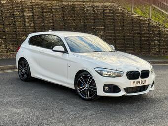 2019 1 SERIES 1.5 118I GPF M SPORT SHADOW EDITION EURO 6 S S 3DR... photo