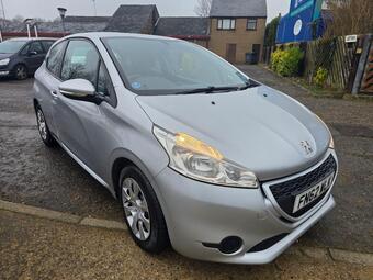 2012 PEUGEOT 208 1.4 HDI ACCESS EURO 5 3DR 21 PHOTOS PEUGEOT 208 1.4 HDI... photo
