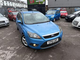 2010 FOCUS 1.6 ZETEC 5DR 30 PHOTOS 1 VIDEO FORD FOCUS 1.6 ZETEC 5DR... photo