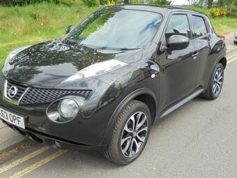Nissan Juke SUV 1.6 Tekna Euro 5 (s/s) 5dr