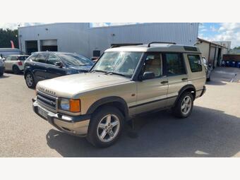Land Rover Discovery SUV 2.5 TD5 ES Station Wagon 5dr (7 Seats)