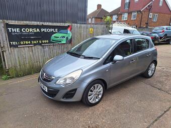 Vauxhall Corsa Hatchback 1.2 16V Exclusiv Easytronic Euro 5 5dr (A/C)