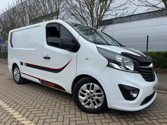 Vauxhall Vivaro Panel Van 1.6 CDTi 2700 BiTurbo ecoTEC Sportive L1 H1 Euro 6 (s/s) 5dr