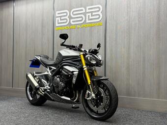 Triumph Speed Triple 1200 Naked 1160 RS Euro 5