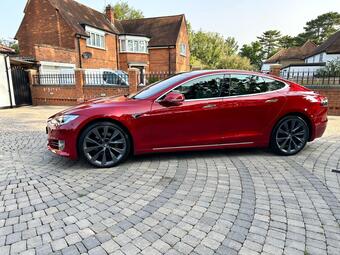 Tesla Model S Hatchback 100D (Dual Motor) Auto 4WD 5dr