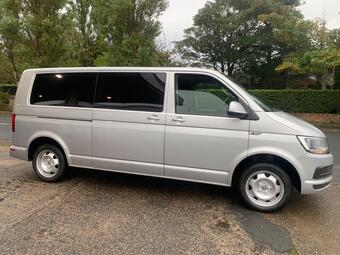 Volkswagen Transporter Shuttle Minibus 2.0 TDI BlueMotion Tech SE DSG FWD LWB Euro 6 (s/s) 5dr