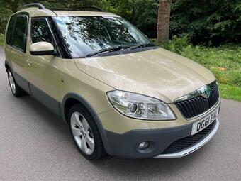 Skoda Roomster MPV 1.2 TSI Scout DSG Euro 5 5dr