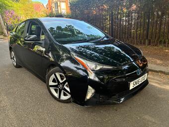 Toyota Prius Hatchback 1.8 VVT-h Business Edition Plus CVT Euro 6 (s/s) 5dr (15in Alloy)