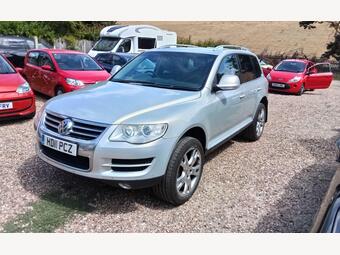 Volkswagen Touareg SUV 3.0 TDI V6 SE Tiptronic 4WD Euro 5 (s/s) 5dr