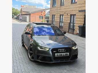 Audi RS4 Avant Estate 4.2 FSI V8 S Tronic quattro Euro 5 5dr