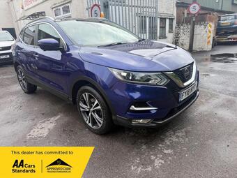 Nissan Qashqai SUV 1.2 DIG-T N-Connecta XTRON Euro 6 (s/s) 5dr