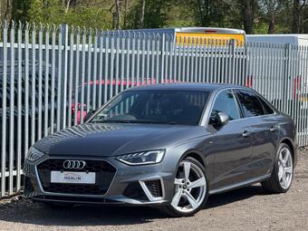 Audi A4 Saloon 2.0 TDI 30 S line S Tronic Euro 6 (s/s) 4dr