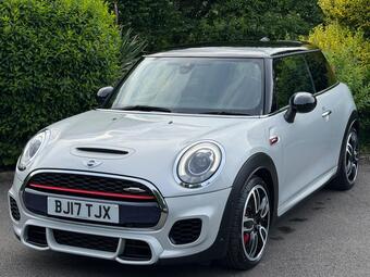 MINI Hatch Hatchback 2.0 John Cooper Works Auto Euro 6 (s/s) 3dr