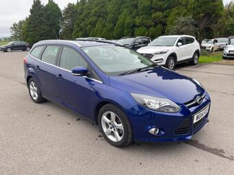 2014 FOCUS 1.6 ZETEC NAVIGATOR EURO 5 5DR 22 PHOTOS FORD FOCUS 1.6 ZETEC... photo