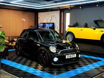 MINI Hatch Hatchback 1.6 John Cooper Works Euro 5 3dr