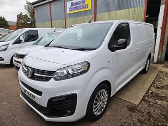Vauxhall Vivaro Panel Van 1.5 Turbo D 2900 Pro L2 H1 Euro 6 (s/s) 6dr