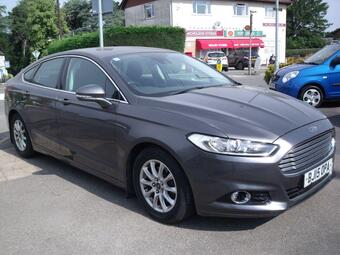 Ford Mondeo Hatchback 1.6 TDCi ECOnetic Titanium Euro 5 (s/s) 5dr