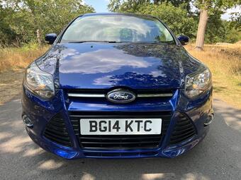 Ford Focus Hatchback 1.6 Titanium Navigator Powershift Euro 5 5dr