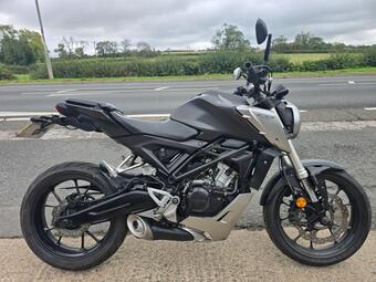 Honda CB125R Naked 125 Euro 4