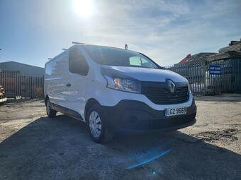 2019 RENAULT TRAFIC 1.6 DCI 29 BUSINESS LWB STANDARD ROOF EURO 6 5DR 8 PHOTOS... photo