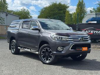 Toyota Hilux Pickup 2.4 D-4D Invincible X Auto 4WD Euro 6 (s/s) 4dr (TSS, 3.5t)