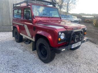 Land Rover Defender 90 SUV 2.5 TDi County Station Wagon SWB