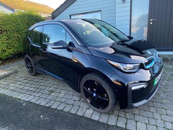 Details for a 2017 BMW i3 94 BEV