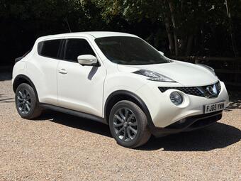 Nissan Juke SUV 1.6 Tekna XTRON Euro 6 5dr