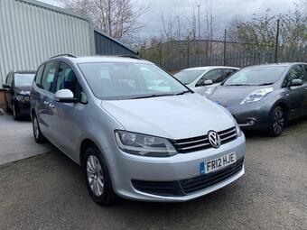Volkswagen Sharan MPV 2.0 TDI BlueMotion Tech SE DSG Euro 5 (s/s) 5dr