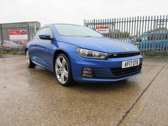 Volkswagen Scirocco Hatchback 2.0 TDI BlueMotion Tech R-Line DSG Euro 6 (s/s) 3dr