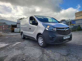 Vauxhall Vivaro Panel Van 1.6 CDTi 2700 L1 H1 Euro 6 (s/s) 5dr