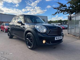 MINI Countryman SUV 2.0 Cooper D Auto Euro 5 5dr