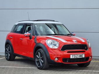 MINI Countryman SUV 2.0 Cooper SD ALL4 Euro 5 (s/s) 5dr