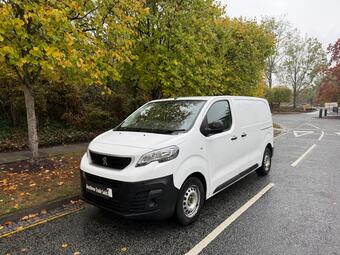 Peugeot Expert Panel Van 2.0 BlueHDi 1400 Professional Standard Panel Van MWB Euro 6 (s/s) 6dr