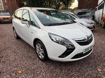 Vauxhall Zafira Tourer MPV 1.4i Turbo Exclusiv Euro 6 5dr