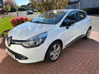 2014 CLIO 1.2 16V EXPRESSION EURO 5 5DR THE PERFECT FIRST CAR 2,999 2014... photo