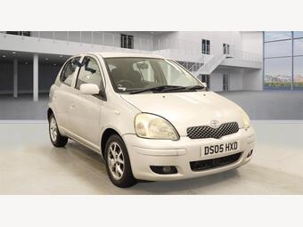 2005 YARIS 1.3 VVT I T SPIRIT 5DR 13 PHOTOS TOYOTA YARIS 1.3 VVT... photo