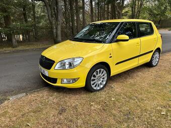 Skoda Fabia Hatchback 1.2 TSI Elegance DSG Euro 5 5dr