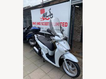 Honda SH300i Scooter 300 CVT Euro 4