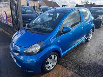 2010 AYGO 1.0 VVT I BLUE EURO 4 3DR 6 PHOTOS TOYOTA AYGO 1.0... photo