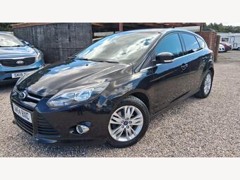 Ford Focus Hatchback 1.6 TDCi Titanium Navigator Euro 5 (s/s) 5dr
