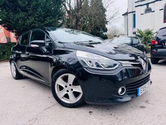 2015 CLIO 1.2 16V DYNAMIQUE MEDIANAV HATCHBACK 5DR PETROL MANUAL EURO 5 75 PS... photo
