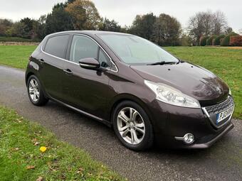 2013 PEUGEOT 208 1.6 E HDI ALLURE EURO 5 S S 5DR 22 PHOTOS PEUGEOT... photo